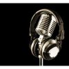 Hangi isim radyo programına başlıyor?
