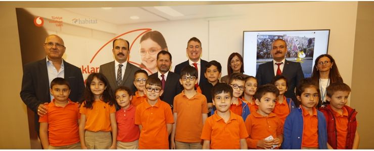 Vodafone, “Yarını Kodlayanlar” Projesiyle Konya’da 500 Çocuğa Kodlama Eğitimi Verecek
