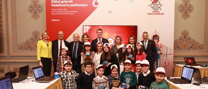 Türkiye Vodafone Vakfı "Yarını Kodlayan" çocuklarla buluştu