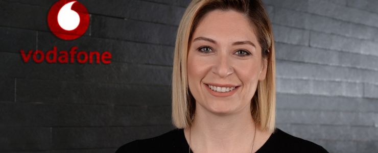 Günce Çakır Vodafone'da