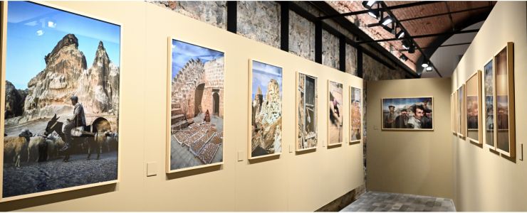Ara Güler'in Renkli Anadolu Fotoğrafları sergileniyor