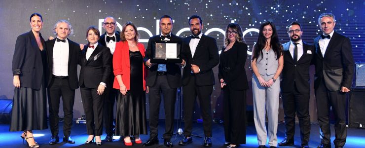 DeFacto ‘Cumhuriyet Değerlerini Taşıyan Marka’ seçildi