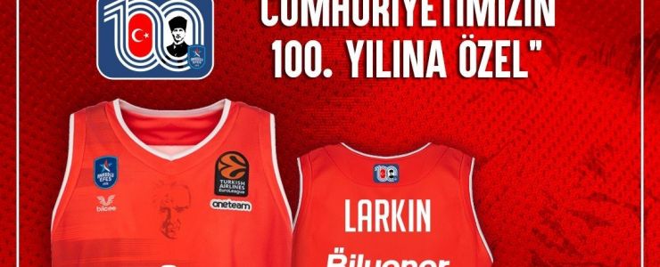 Anadolu Efes'e 100.yıl forması