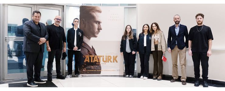 Darüşşafakalılar Atatürk filmi ile buluştu
