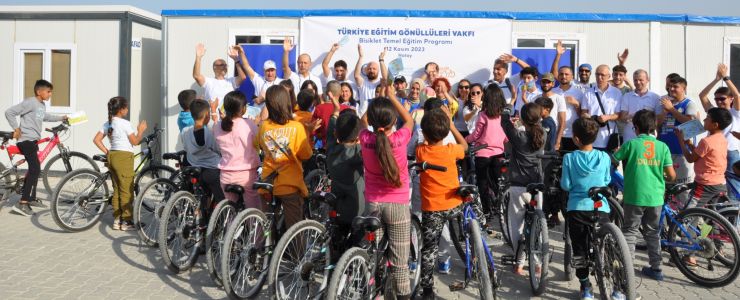 TEGV ve Umuda Pedal’dan Hataylı çocuklara bisiklet