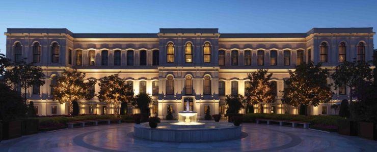 FOUR SEASONS'a Forbes'tan 5 yıldız