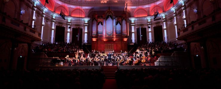 Olten Filarmoni Orkestrası Amsterdam’ı büyüledi