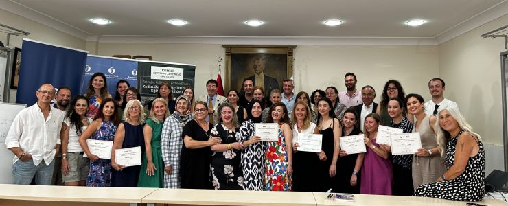 KOMİLİ, Kadın Çiftçileri Eğitiyor
