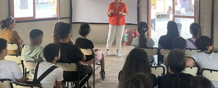 Borusan'dan depremzede çocuk ve gençlere destek