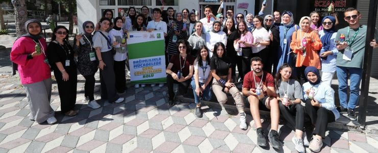 YEŞİLAY : “BAĞIMLI OLMA GÖNÜLLÜ OL KAMPI”