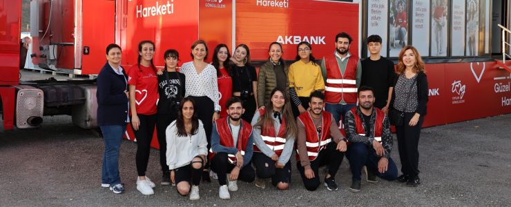 Akbank Güzel Yarınlar Hareketi Deprem Bölgesinde Gençlerle