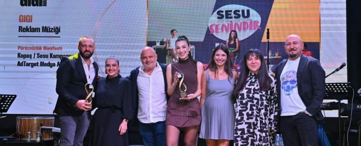 AdTarget Influencer'a Gigi Awards
