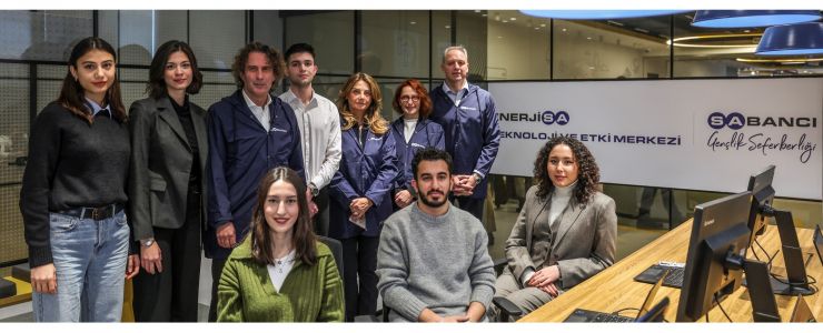 Enerjisa Enerji Teknoloji ve Etki Merkezi gençlerle