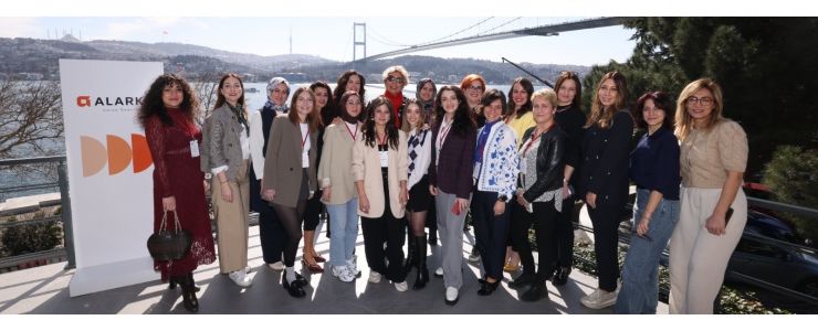 TurkishWIN Genç Kadın Kariyer Zirvesi Gerçekleşti