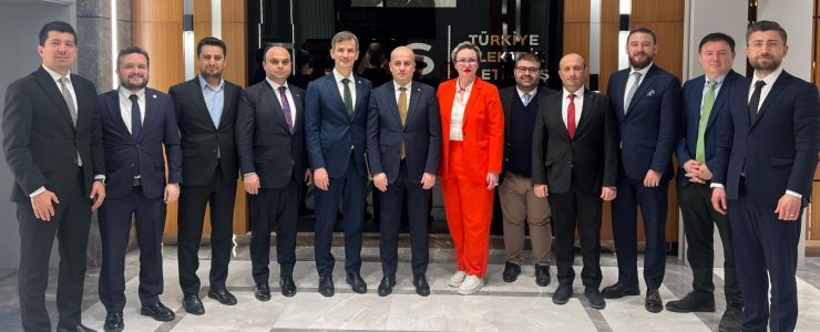 TÜREB Rüzgar Enerjisi ve Sanayinin Gelişimi için çalışıyor