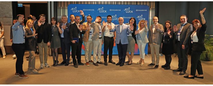 Halkbank Genç Girişimcileri Destekliyor