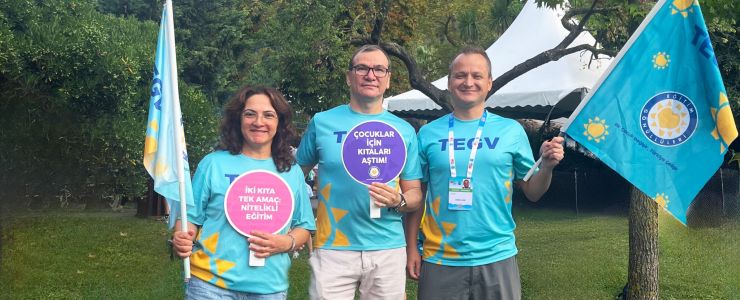 Yüzücüler kulaçlarını TEGV’li çocuklar için attı