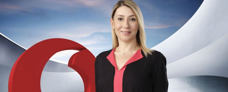 GENÇLER EKRAN BAŞINDA GEÇİRDİKLERİ SÜREYİ KISALTMAK İSTİYOR