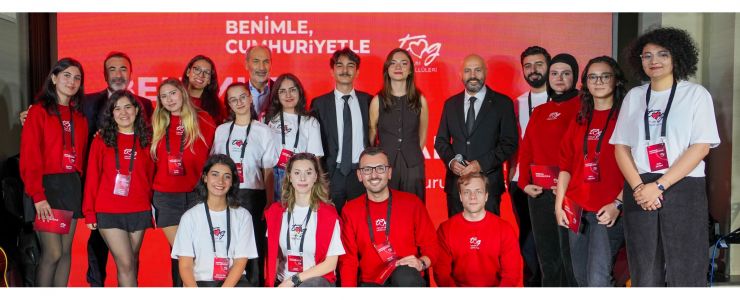 TOG gençlerinden “Benimle, Cumhuriyetle” 