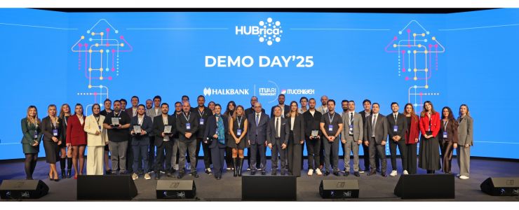 HUBrica Demo Day'de Sahne Alan Girişimciler Yatırımcılarla Buluştu