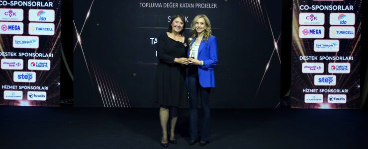 Nadirler Sergisi'ne Toplumsal Fayda Ödülü