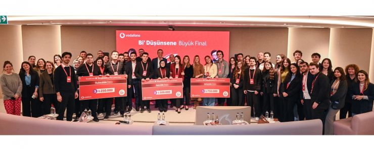 VODAFONE “Bi’ DÜŞÜNSENE”ŞAMPİYONLARI