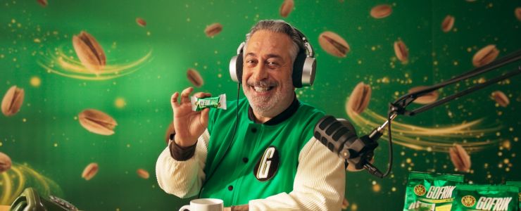 Cem Yılmaz &ldquo;Gofrik Danışma Hattı&rdquo;nda