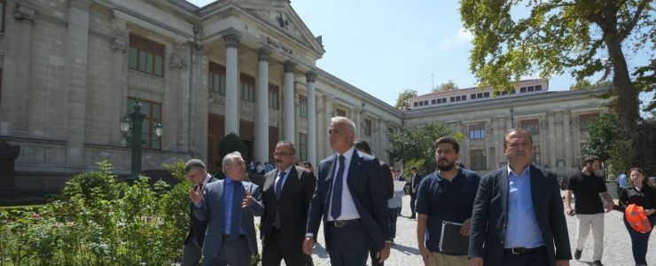 İSTANBUL ARKEOLOJİ MÜZELERİNDE TARİHÎ DÖNÜŞÜM