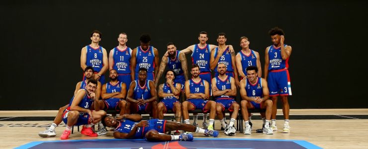 Anadolu Efes, sezonu açıyor