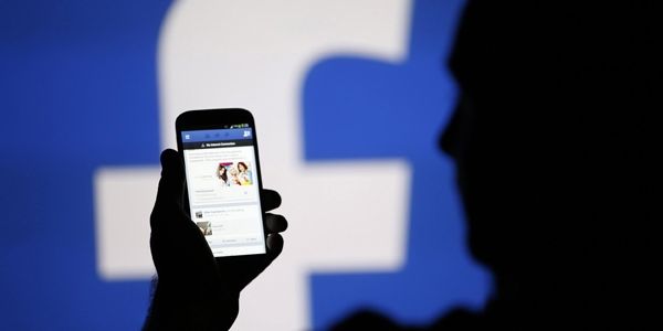 Facebook’un araştırmasına göre tatilin yıldızı yine mobil