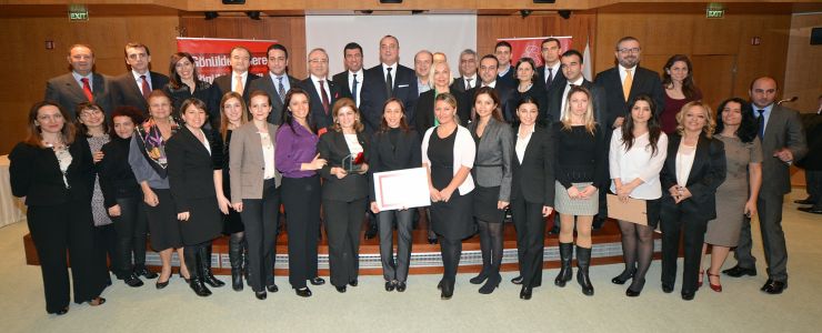 Gönülden Ödüller 2012 sahiplerini buldu