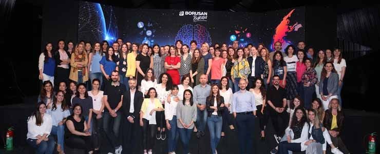 Dijital Dönüşümde İnsan Faktörü Teknolojiden Daha Kritik Rol Oynuyor