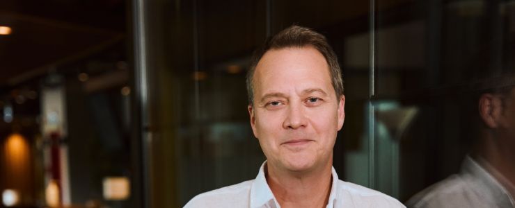 Radyo duyguları buluşturuyor