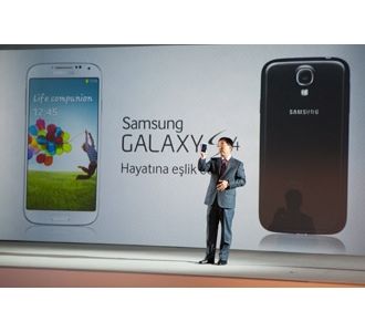 Samsung GALAXY S4 Türkiye’de!