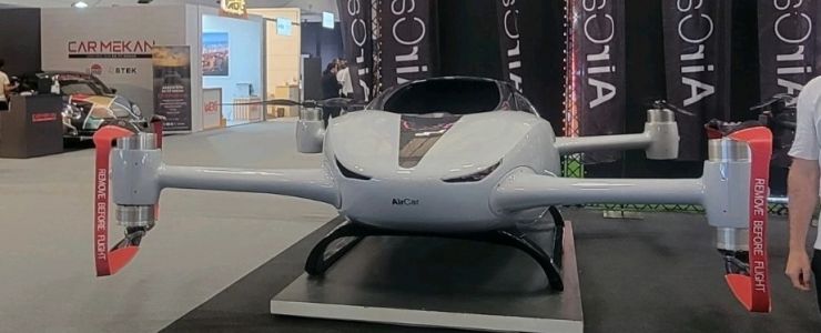 Türkiye’nin İlk İnsanlı Uçan Arabası AirCar