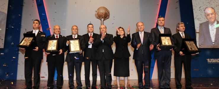 Türk iş dünyasının en prestijli ödülleri sahiplerini buldu 