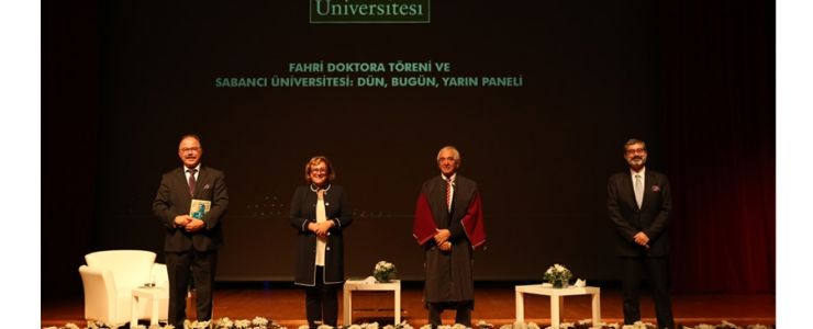Sabancı Üniversitesi'nin ilk fahri doktorası Jan Nahum'a verildi