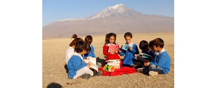 Türkiye Vodafone Vakfı'ndan "Hesabım Kitap Olsun" kampanyası