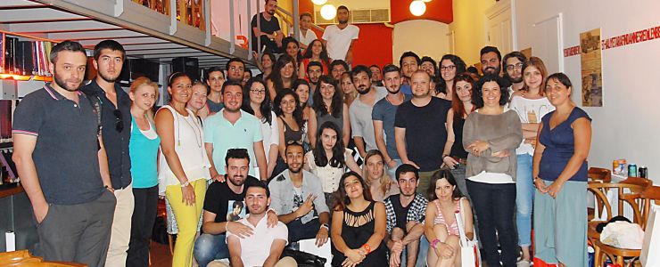 Çaylak Kampı'nda gençler ustalardan reklamın inceliklerini öğrendi