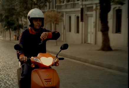 Zaman Gazetesi "Bir gazete ne yaparsa 1 milyon tirajı olur?" sorusuyla karşımızda!