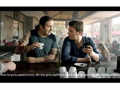 Zıt ikizler Ali ve Nuri'den yeni reklam