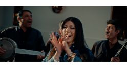 Falım x M Lisa'dan Karanfil Deste Gider