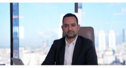 YAPAY ZEKA İLE MÜŞTERİ HİZMETLEİ HIZLANDI
