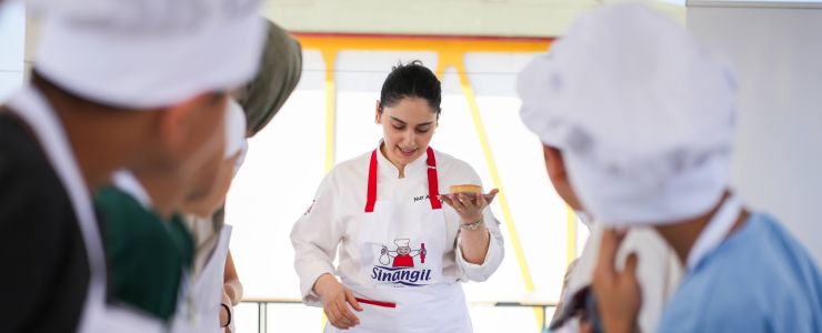 Sinangil ve Kalben Derneği çocukları pastada buluşturdu